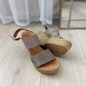 Seychelles Wedges